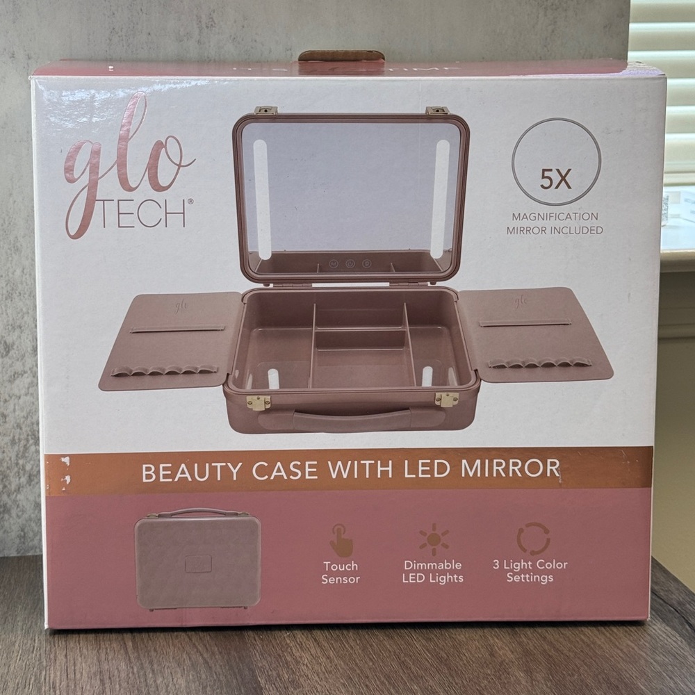 Glo Tech Beauty Case With LED Mirror Mirror Pink New Open Box
